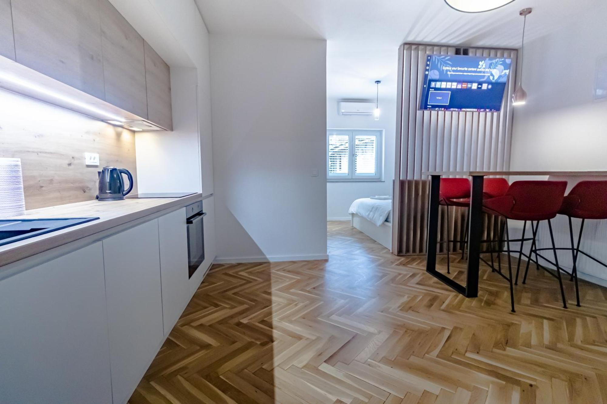 Upper Town Apartments ซาเกร็บ ภายนอก รูปภาพ