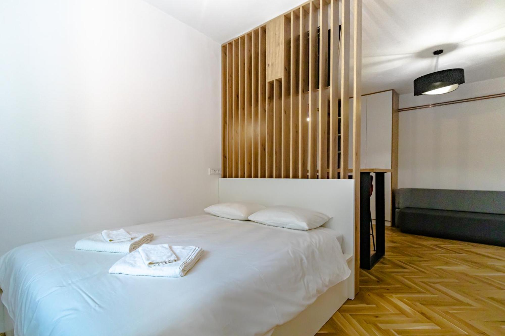 Upper Town Apartments ซาเกร็บ ภายนอก รูปภาพ